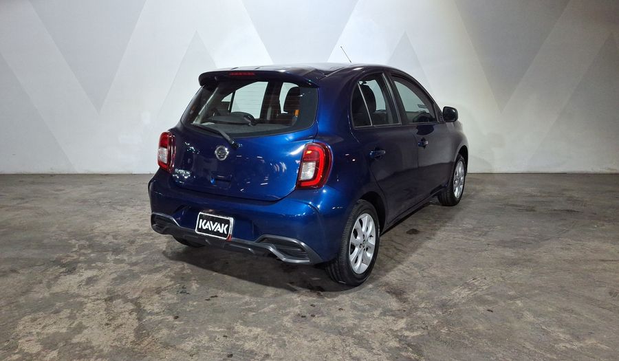 Nissan March 1.6 ADVANCE Hatchback 2021
