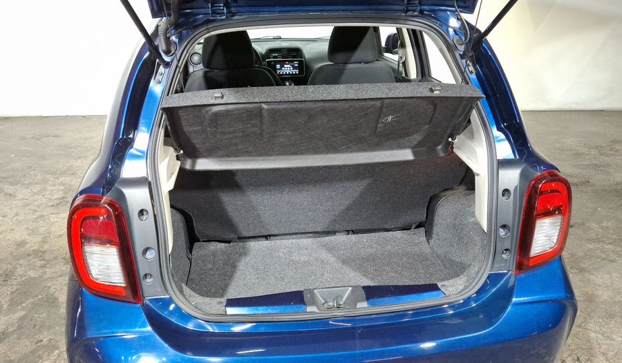 Nissan March 1.6 ADVANCE Hatchback 2021