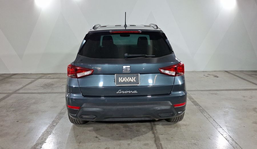 Seat Arona 1.6 STYLE AUTO Suv 2022