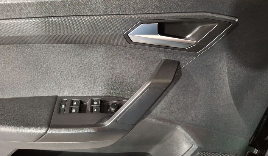 Seat Arona 1.6 STYLE AUTO Suv 2022