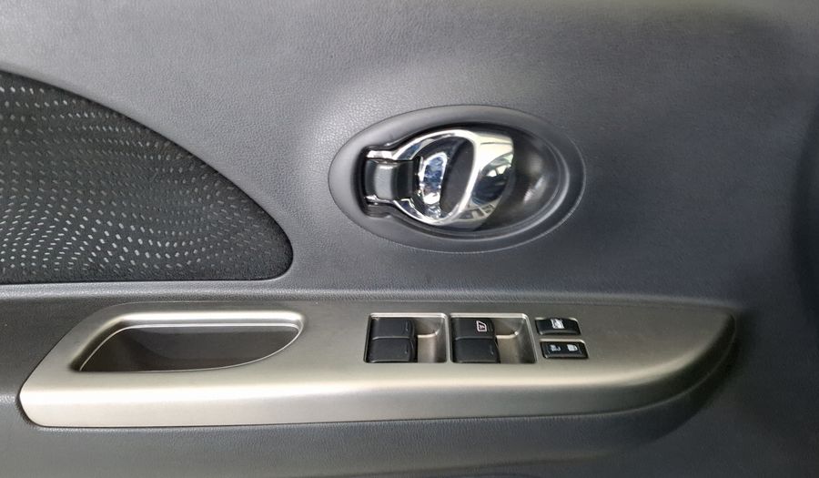 Nissan March 1.6 ADVANCE Hatchback 2018
