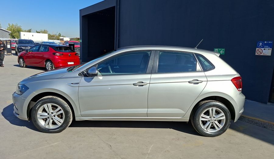Volkswagen Polo 1.6 110 CV COMFORTLINE Hatchback 2019