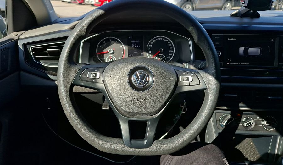 Volkswagen Polo 1.6 110 CV COMFORTLINE Hatchback 2019