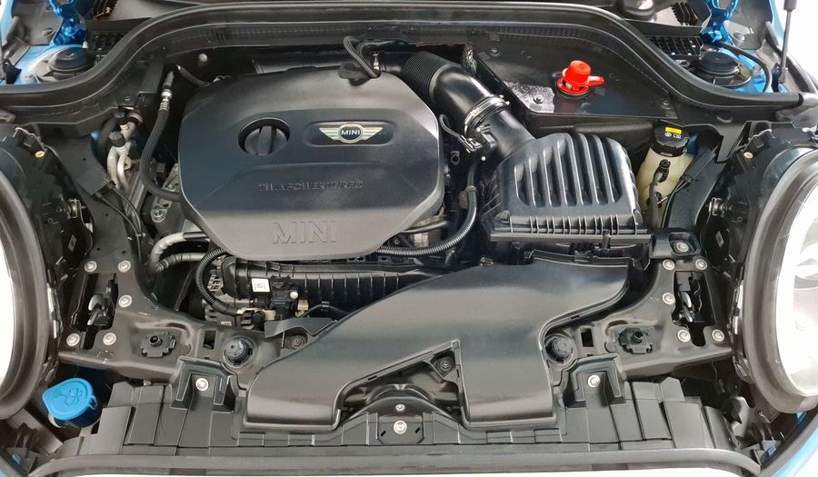 Mini Cooper 1.5 COOPER CHILI AT Hatchback 2017