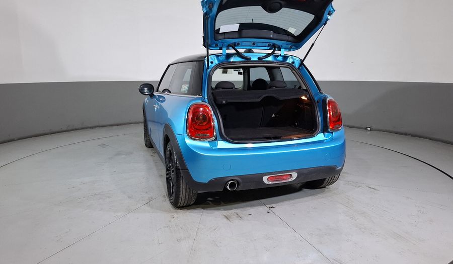 Mini Cooper 1.5 COOPER CHILI AT Hatchback 2017