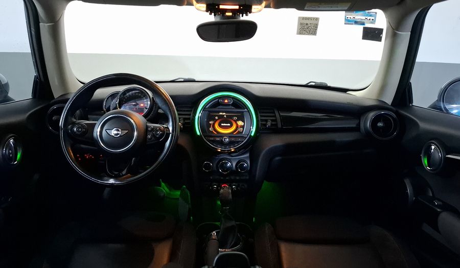 Mini Cooper 1.5 COOPER CHILI AT Hatchback 2017