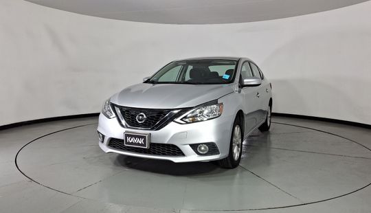 Nissan • Sentra