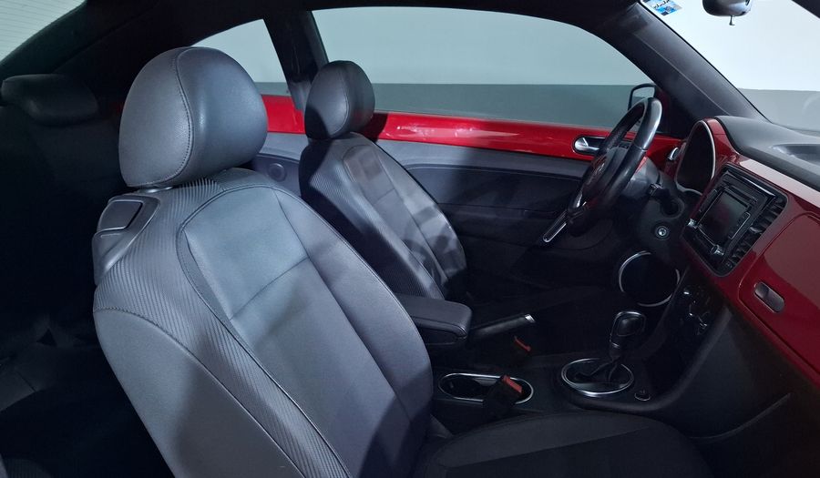 Volkswagen Beetle 2.5 SPORT TIPTRONIC Hatchback 2013