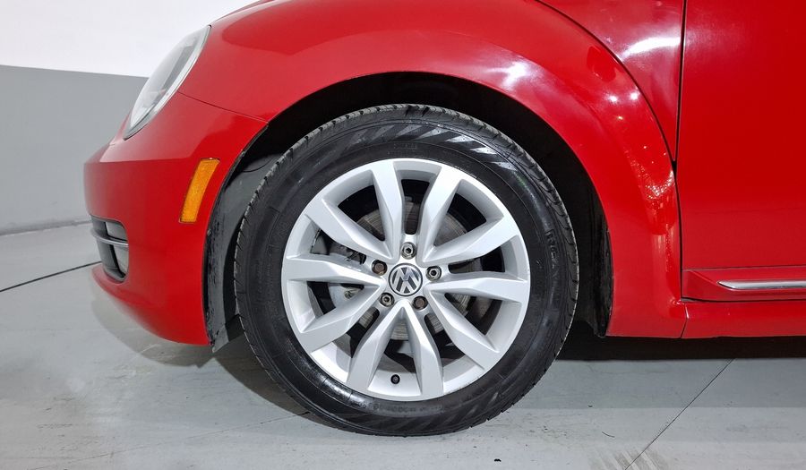 Volkswagen Beetle 2.5 SPORT TIPTRONIC Hatchback 2013
