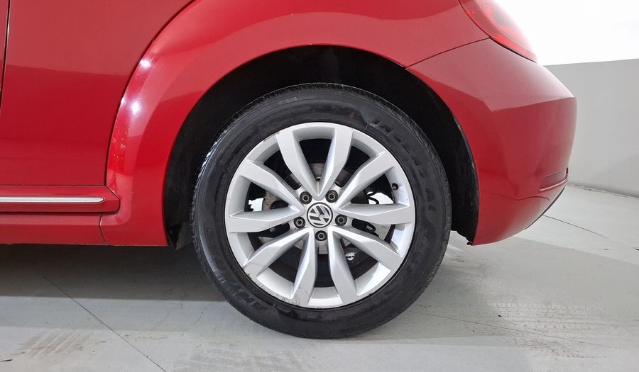 Volkswagen Beetle 2.5 SPORT TIPTRONIC Hatchback 2013