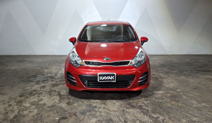 Kia Rio 1.6 EX MT Hatchback 2017
