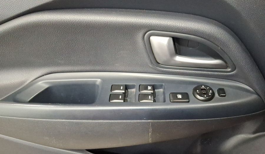 Kia Rio 1.6 EX MT Hatchback 2017