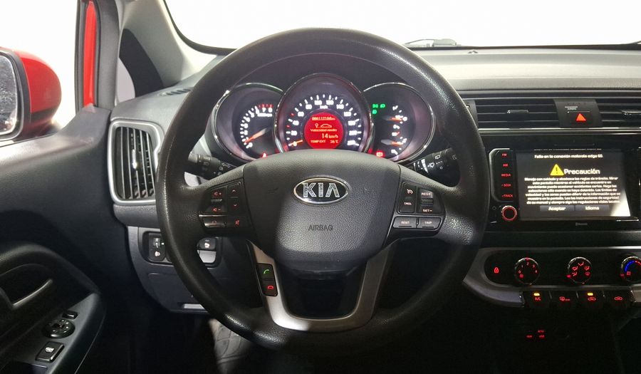 Kia Rio 1.6 EX MT Hatchback 2017