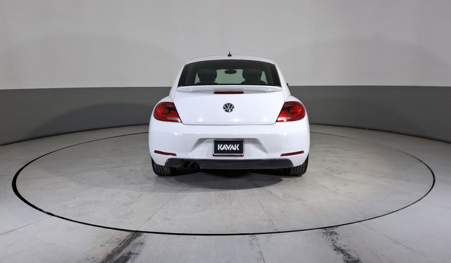 Volkswagen Beetle 2.5 SPORTLINE MT Hatchback 2016