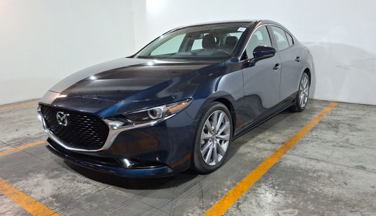 Mazda • Mazda 3