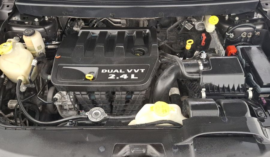 Dodge Journey 2.4 SXT+ 5 PASAJEROS Suv 2015