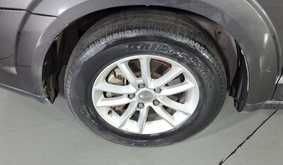 Dodge Journey 2.4 SXT+ 5 PASAJEROS Suv 2015