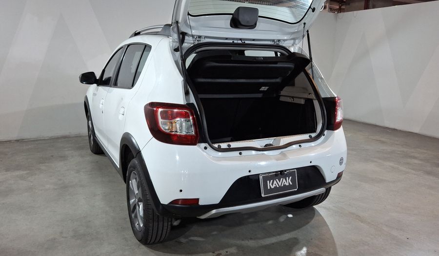 Renault Stepway 1.6 INTENS MT Hatchback 2019