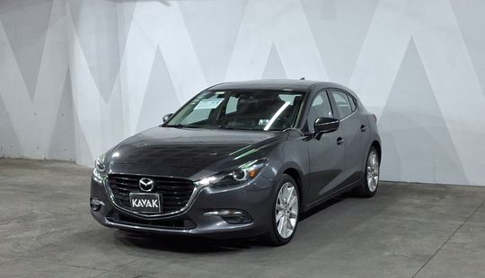 Mazda • Mazda 3