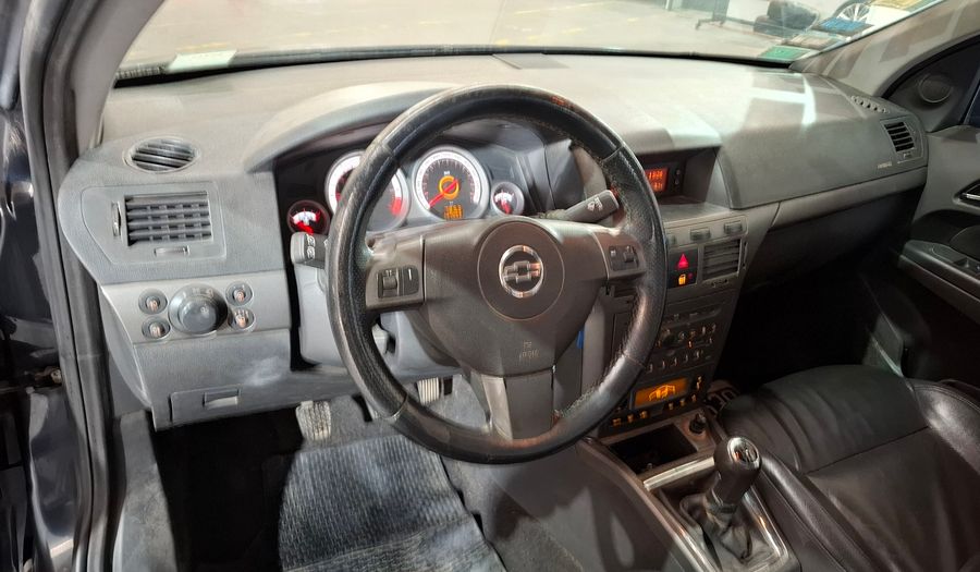Chevrolet Vectra GT 2.4 CD MT Hatchback 2009