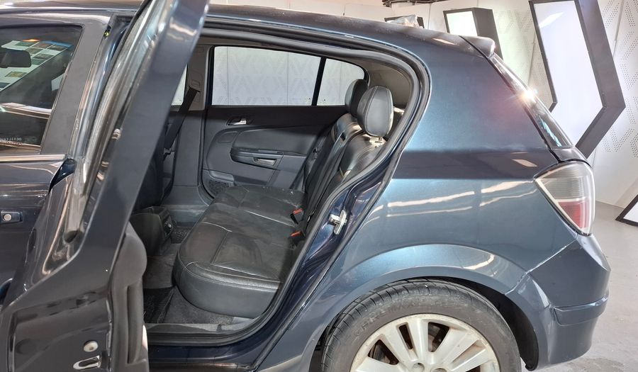 Chevrolet Vectra GT 2.4 CD MT Hatchback 2009