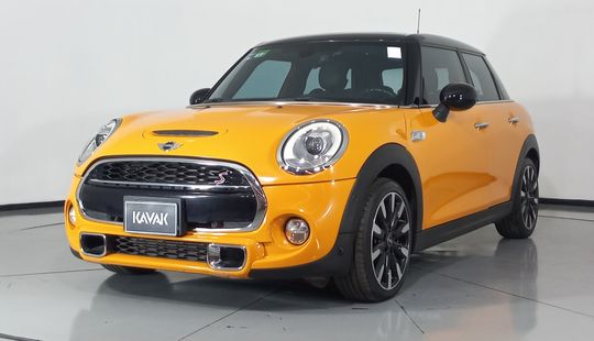 Mini • Cooper S