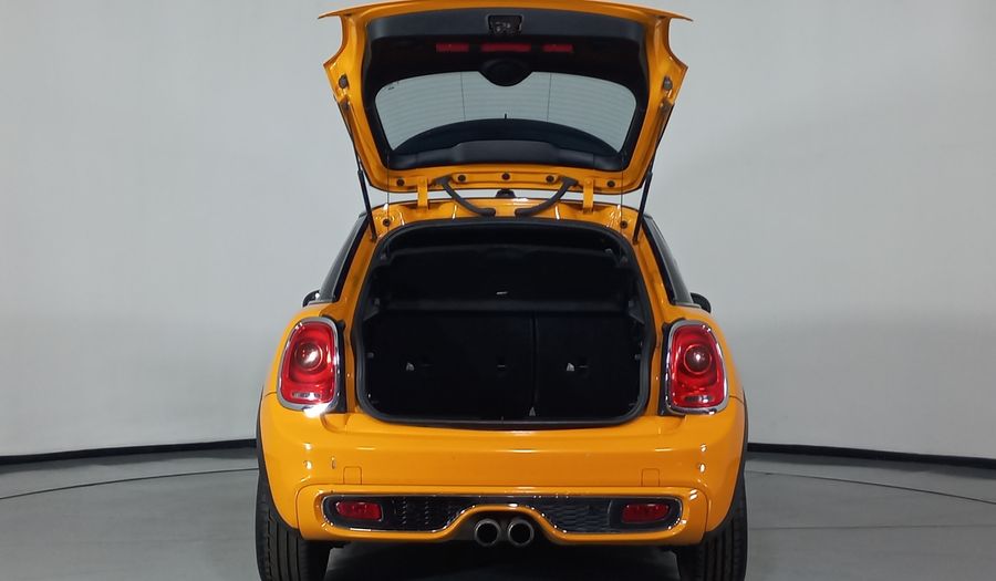 Mini Cooper S 2.0 COOPER HOT CHILI AT Hatchback 2017