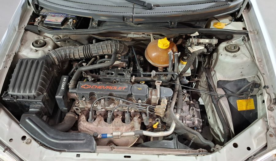 Chevrolet Classic 1.4 LS AA MT Hatchback 2011