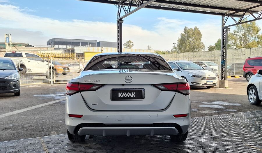 Nissan Sentra 2.0 ADVANCE CVT Sedan 2022