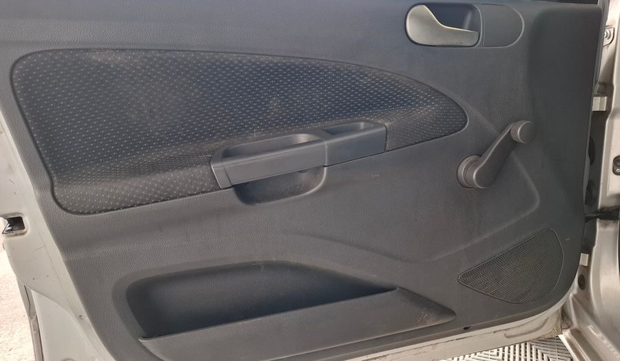 Volkswagen Gol Trend 1.6 TRENDLINE Hatchback 2015