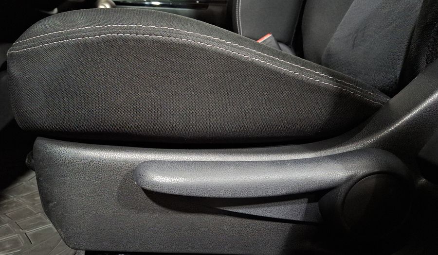 Nissan March 1.6 ADVANCE AUTO Hatchback 2023