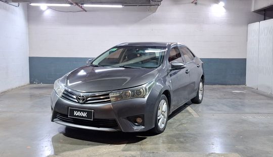 Toyota • Corolla