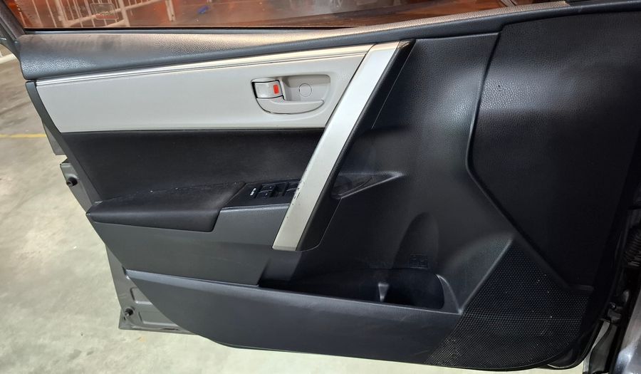 Toyota Corolla 1.8 XEI CVT Sedan 2015