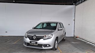 Renault • Sandero