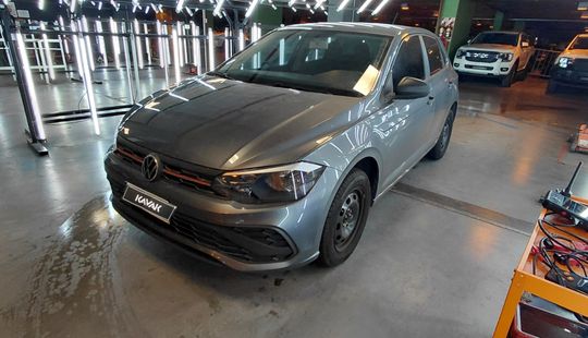 Volkswagen • Polo