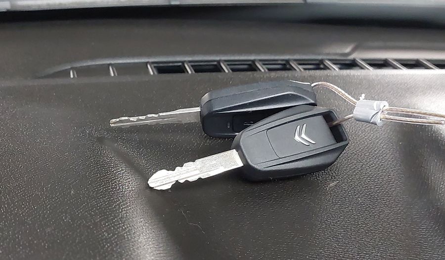 Citroen C3 1.6 FEEL PACK AUTO Hatchback 2024