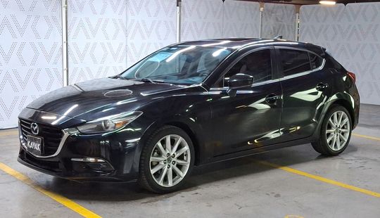 Mazda • Mazda 3
