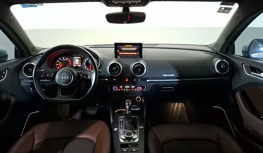 Audi A3 2.0 TFSI SELECT Sedan 2017