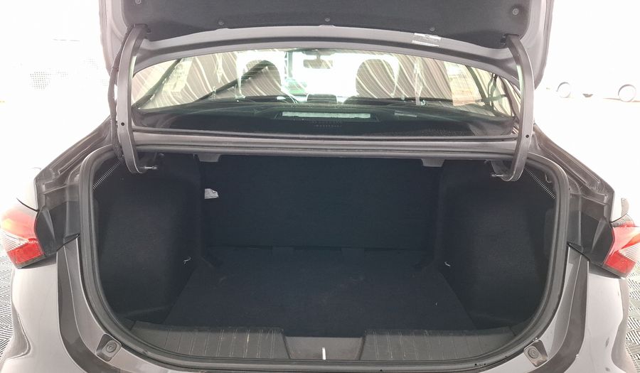 Fiat Cronos 1.8 PRECISION Sedan 2023