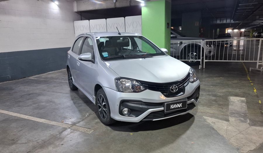 Toyota Etios 1.5 XLS PACK Hatchback 2023