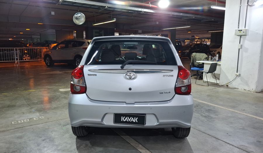 Toyota Etios 1.5 XLS PACK Hatchback 2023