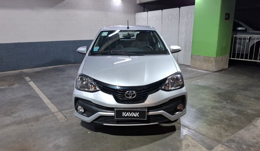 Toyota Etios 1.5 XLS PACK Hatchback 2023