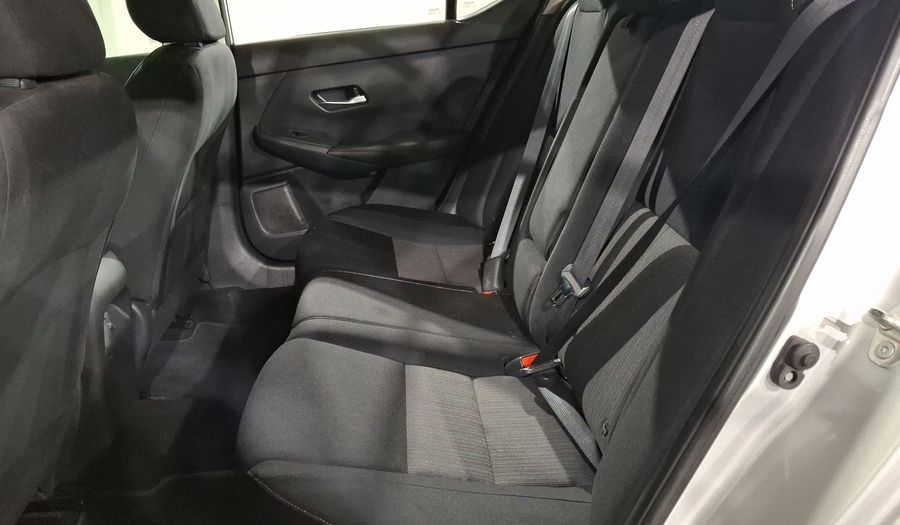 Nissan Sentra 2.0 ADVANCE Sedan 2021