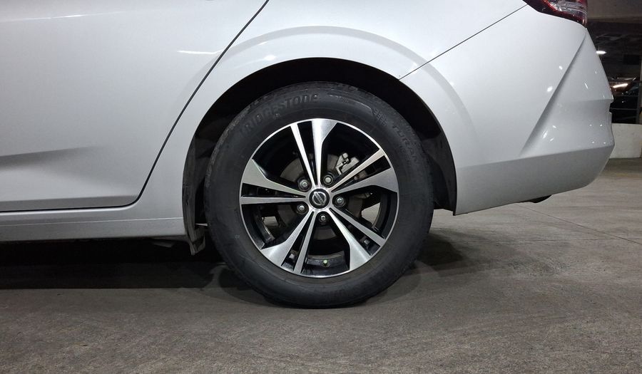 Nissan Sentra 2.0 ADVANCE Sedan 2021