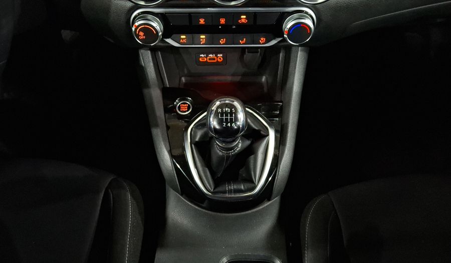Nissan Sentra 2.0 ADVANCE Sedan 2021