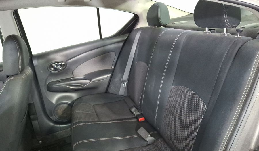 Nissan Versa 1.6 ADVANCE TM AC Sedan 2016