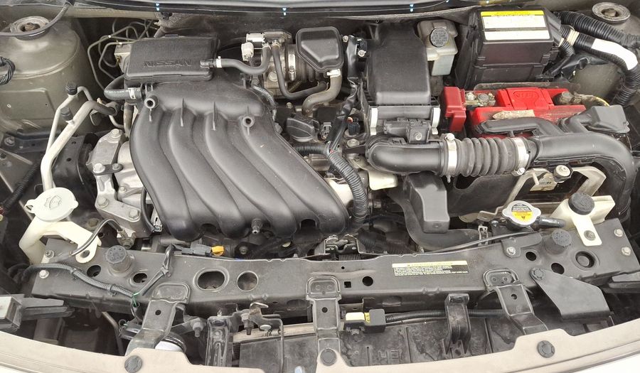 Nissan Versa 1.6 ADVANCE TM AC Sedan 2016
