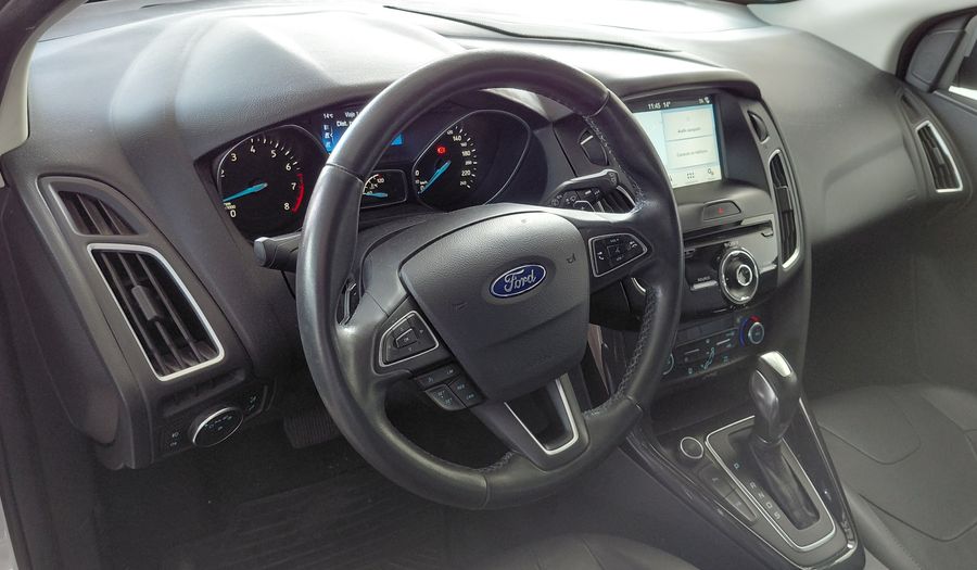 Ford Focus Iii 2.0 TITANIUM Hatchback 2016