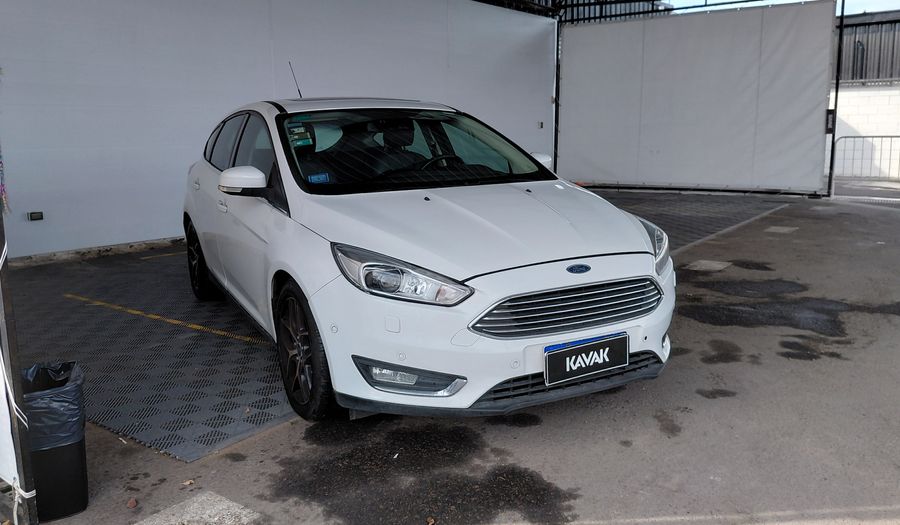 Ford Focus Iii 2.0 TITANIUM Hatchback 2016