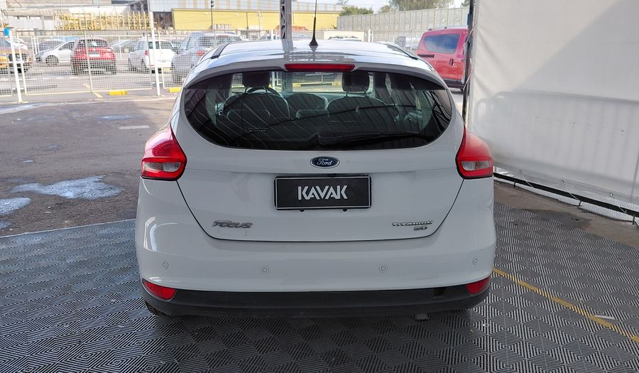 Ford Focus Iii 2.0 TITANIUM Hatchback 2016